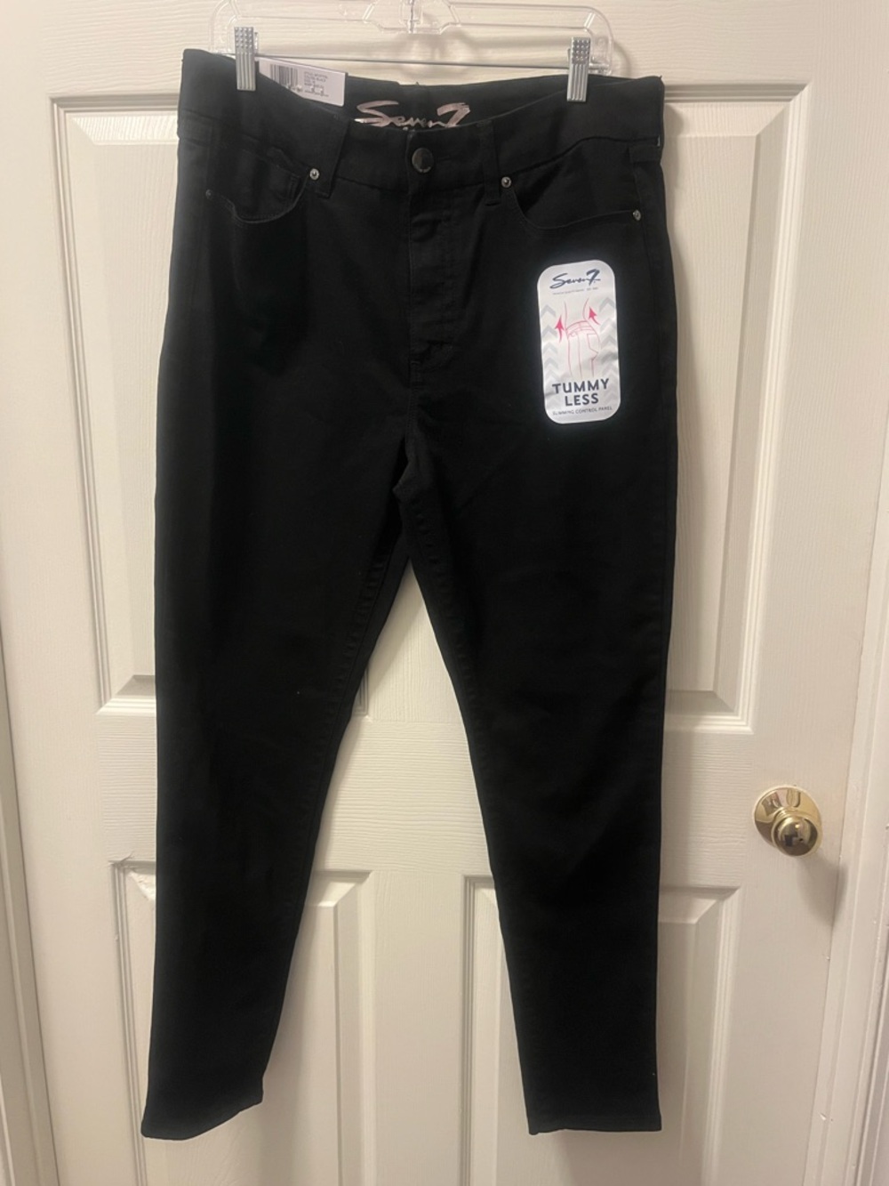Seven7 Women’s Black High Rise Skinny Slim‎ Tummy-Less Jeans. Stretch. Size 16
